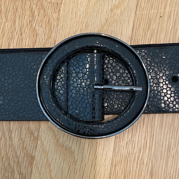 Nine West Womens Black Faux Leather Belt w Elastic Band Size M/L / NWT - Picture 9 of 9